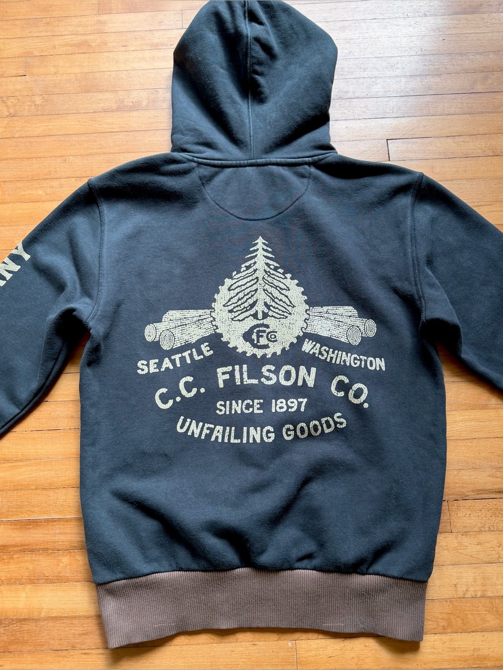 Filson Prospector Hoodie Black Log Mill Graphic Heavyweight Sweatshirt XS Used